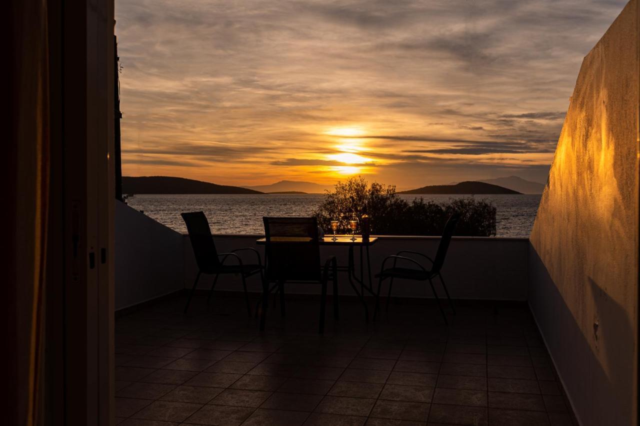 ο μόλος Apartment *